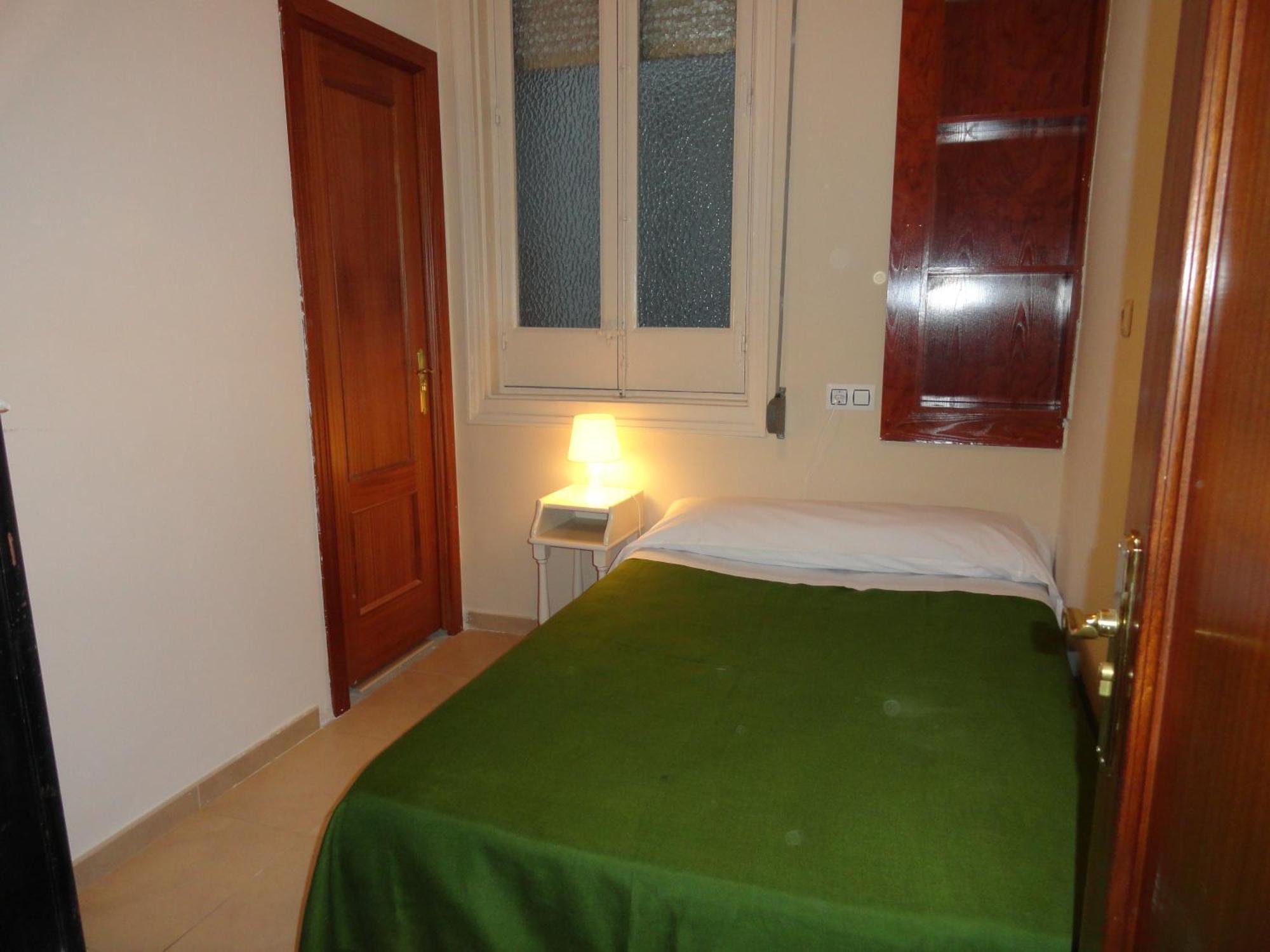 Hostal Alistana Madrid Kültér fotó