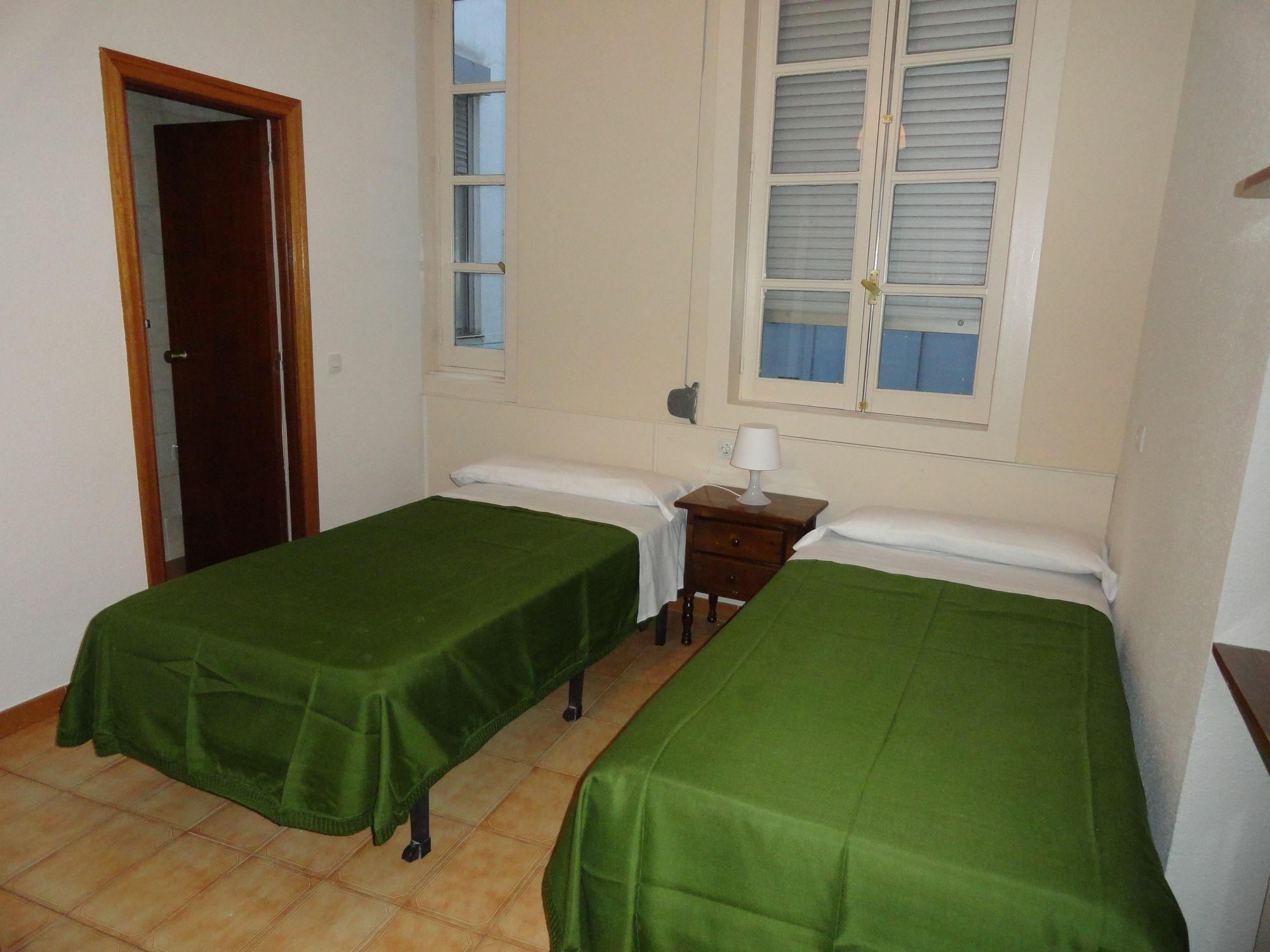 Hostal Alistana Madrid Kültér fotó